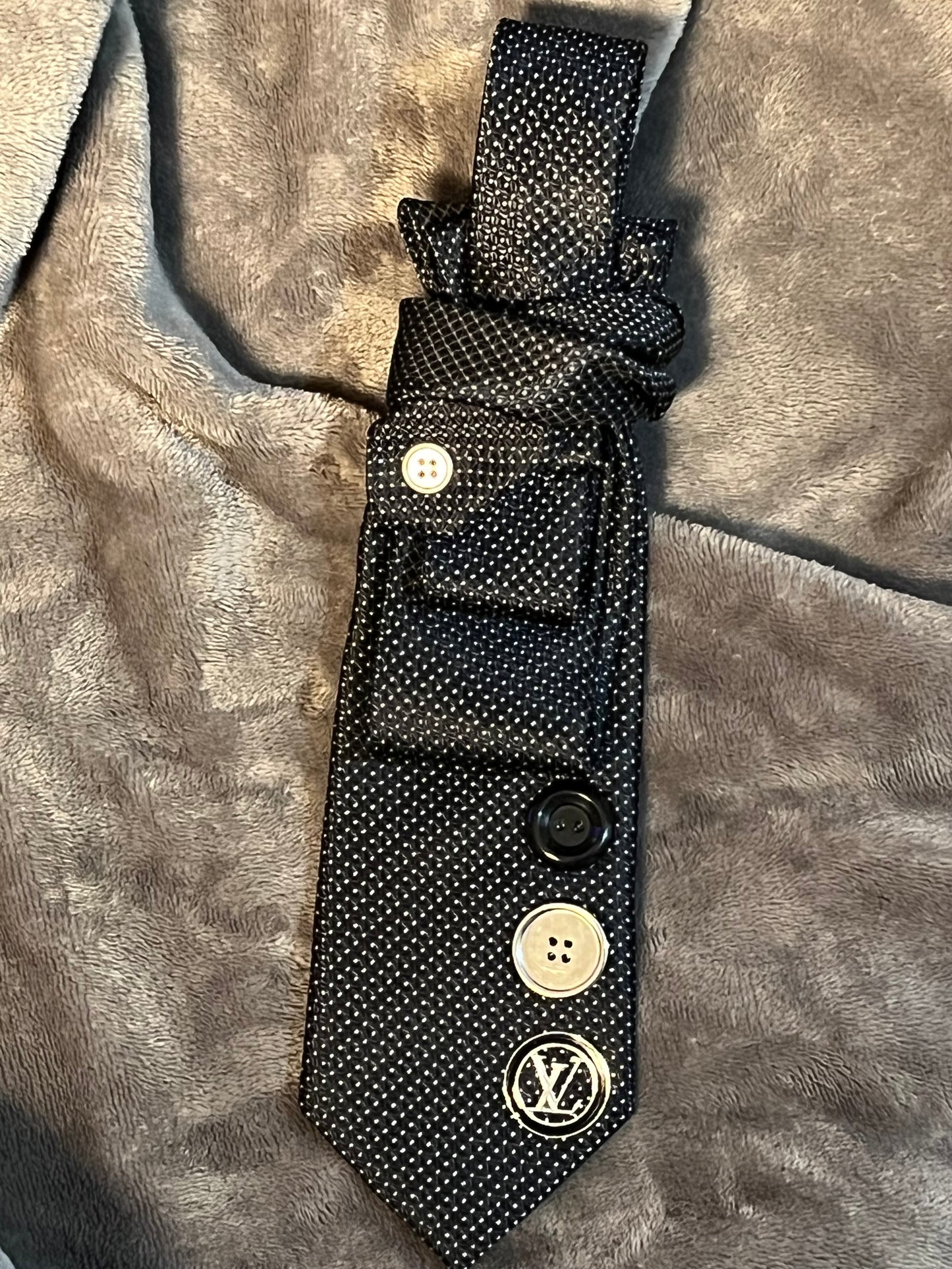 Style it with a TIE-Round 2