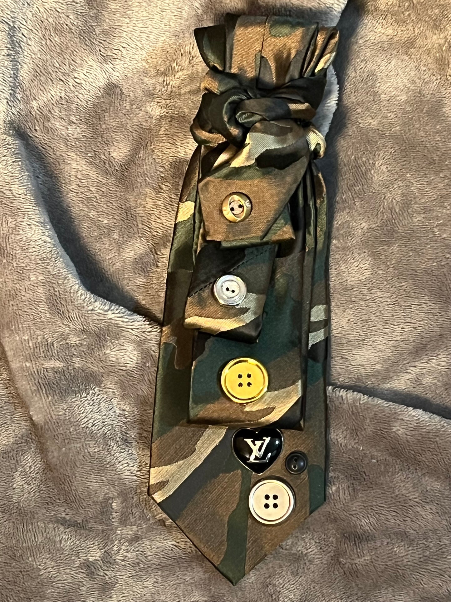 Style it with a TIE-Round 2