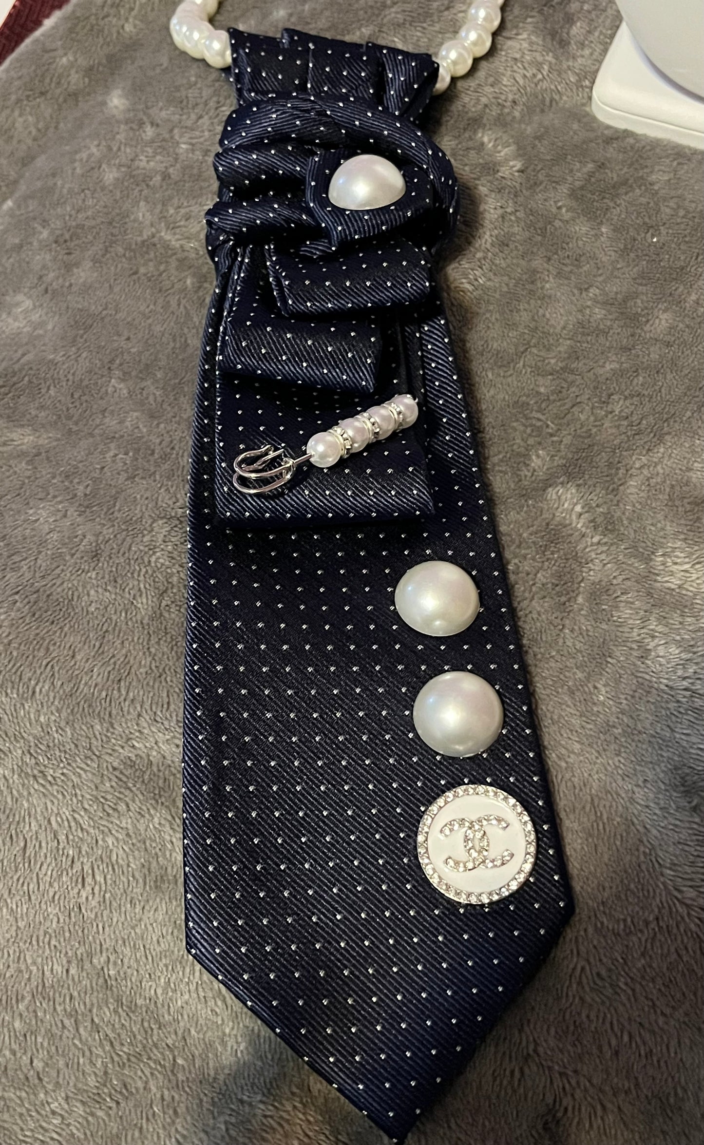 Style it with a Tie_6